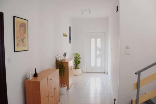 Seaside Holiday House Preko, Ugljan - 18077