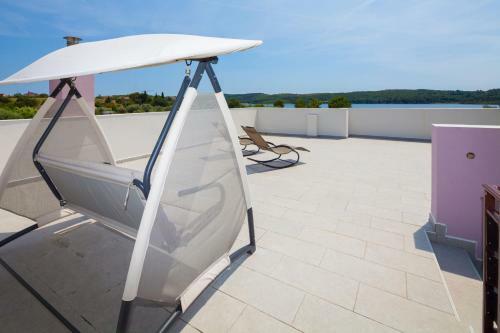 Villa Viola - In An Olive Grove With Sea View