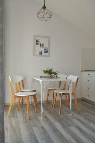 Perec Apartments