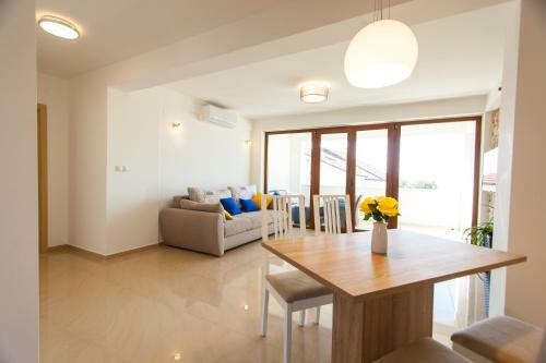 Apartamentos Deluxe Villa Nina