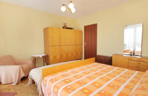Apartment Novi Vinodolski 5558b