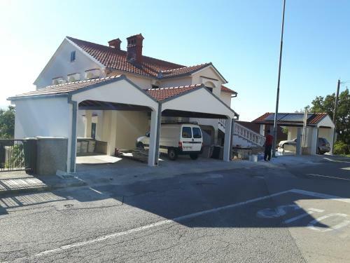 Apartments Skulin
