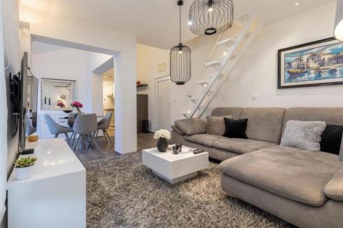 Apartments With Wifi Novi Vinodolski - 5505