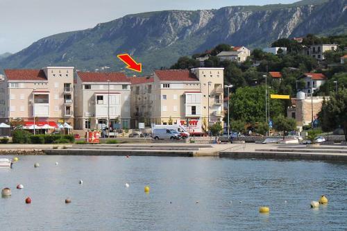 Apartments With Wifi Novi Vinodolski - 5505