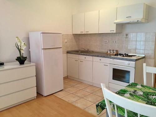 Apartment Marina Novi