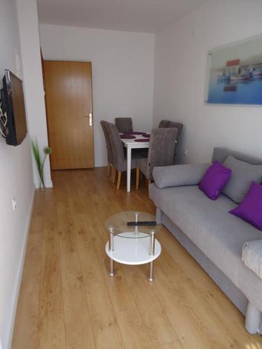 Apartment Novi Vinodolski 15412a