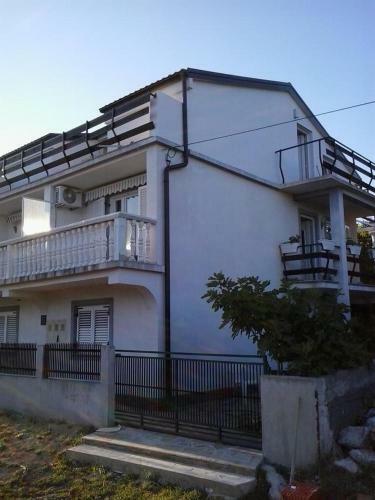 Apartment Novi Vinodolski 15292b
