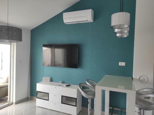 Novi Br Apartment