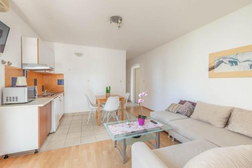 Apartamento Luka 2