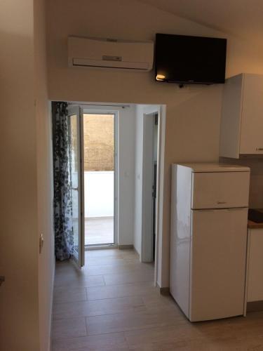 Studio Apartment In Podgora With Terrace, Air Conditioning, Wifi 4492-2