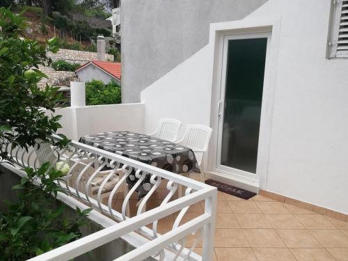 Apartments With A Parking Space Podgora, Makarska - 16591