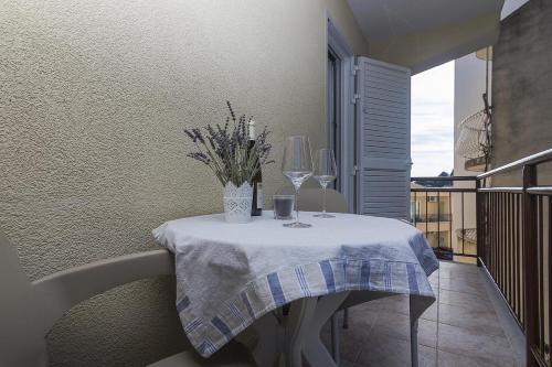 Apartments With A Parking Space Podgora, Makarska - 18811