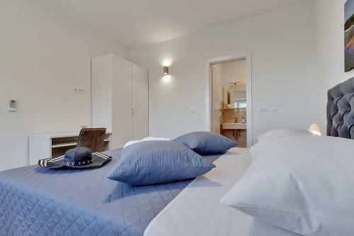 Luxury Apartments Diamond