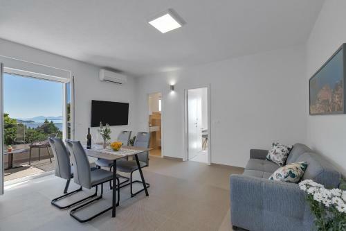 Luxury Apartments Diamond