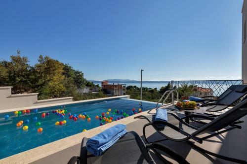 Luxury Apartments Diamond