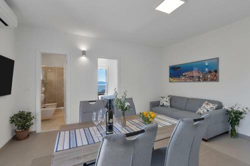 Luxury Apartments Diamond