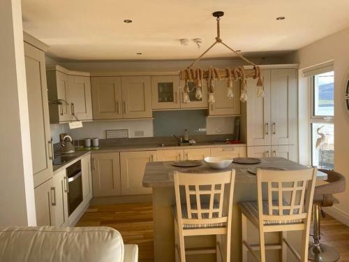 Charming 3 Bedroom Beach-front Townhouse