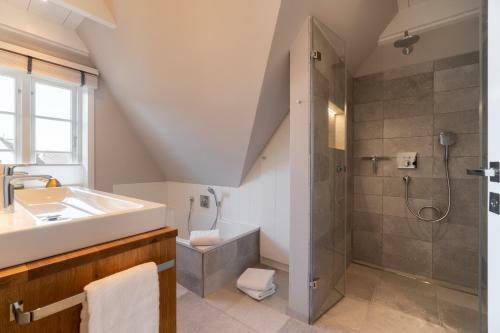 Henrys Reeth�s
