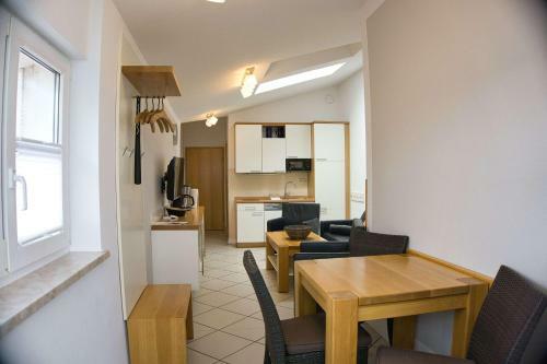 Apartamento Haus Blick Zur See Fewo 10 Gartennutzung, Meerblick