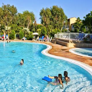 Hotel Pierre & Vacances Le Hameau De La Pin�de