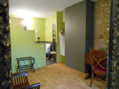 Bed & Breakfast Domaine De La F�e-licit�