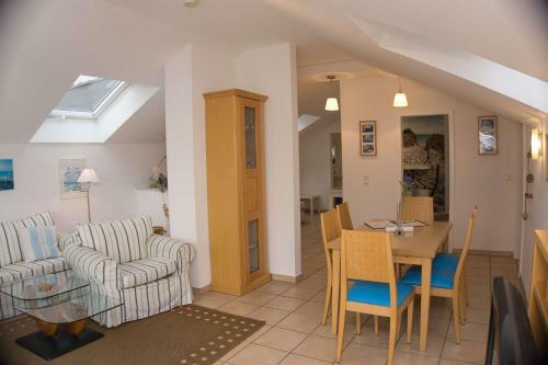 Apartamento D�nenhaus Ferienwohnung Mit Balkon Und Meerblick