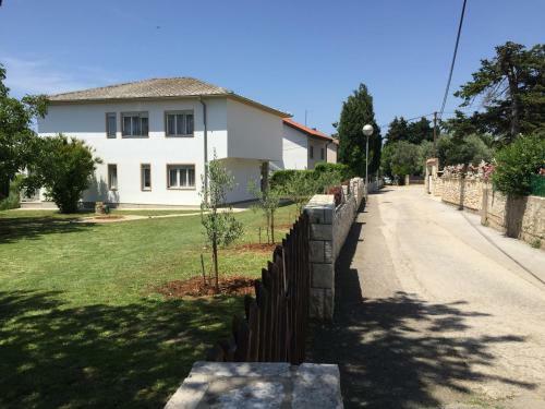 Hostal Kosovic Family House