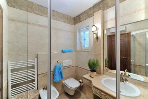 Villa Mila With Private Pool And Sea View