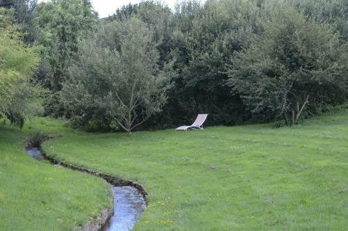 Bed & Breakfast Manoir De Lesplouenan