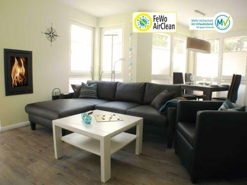 Apartamento Strandvilla Baabe 18 - Strandgefl�ster