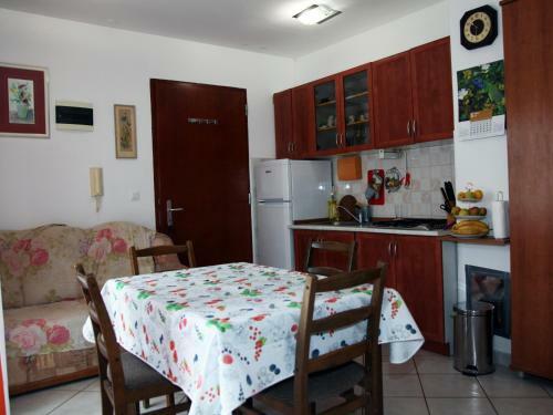 Studio Apartman Kety