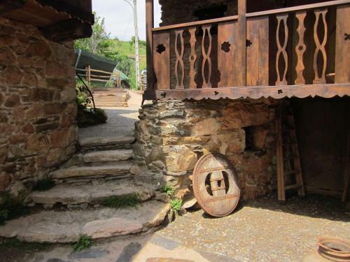 Hostal Louteiro De Las M�dulas