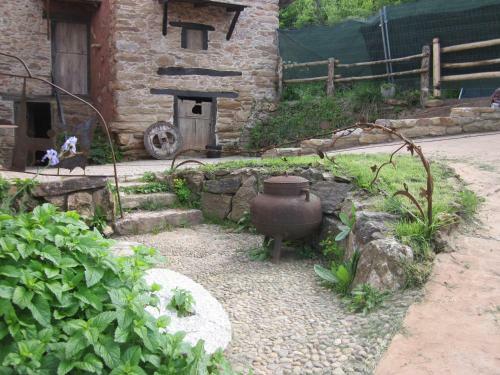 Hostal Louteiro De Las M�dulas