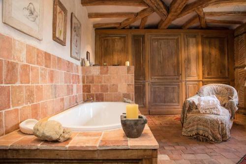 Hostal Gite Du Manoir Du Plessis- 3km De Villandry