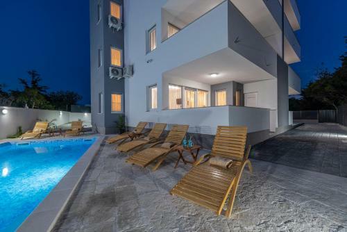 Apartamento Villa Star 4 A Centrally Located Ap. With A Pool