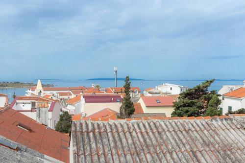 Apartments With A Parking Space Novalja, Pag - 17140