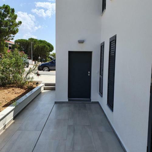 Villa Aquamarine Apartments