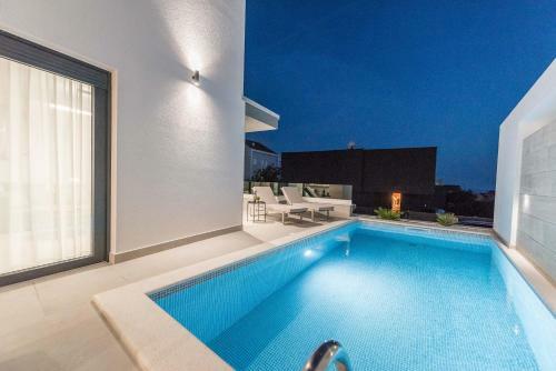 Villa Joy 2 Luxury Villa With Private Pool