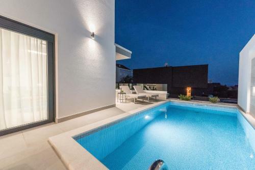 Villa Joy 2 Luxury Villa With Private Pool