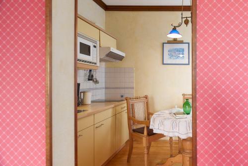 Apartamentos Pension Villa Edelwei�