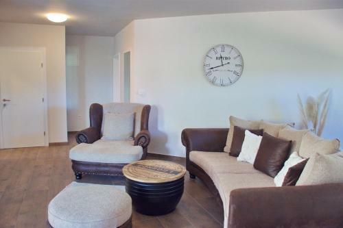 Retro & Fancy Apartments Lld