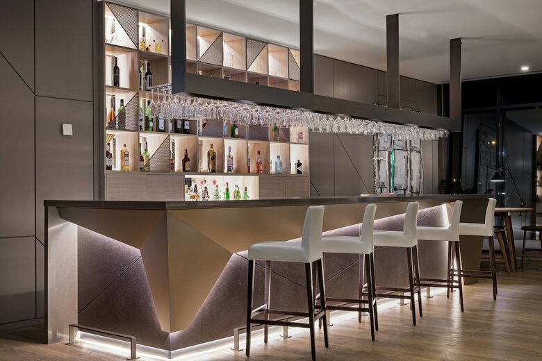 AC Hotel Porto, A Marriott Lifestyle Hotel