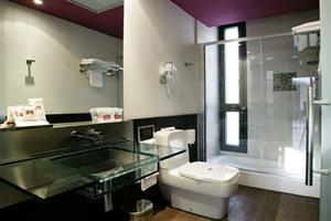 Hotel Petit Palace Marques Santa Ana