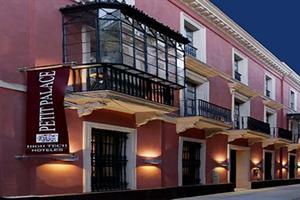 Hotel Petit Palace Marques Santa Ana