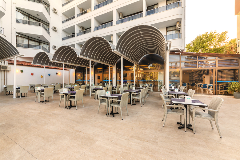 Hotel Kaya Maris