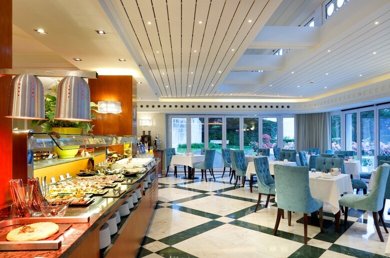 Eurostars Hotel Real