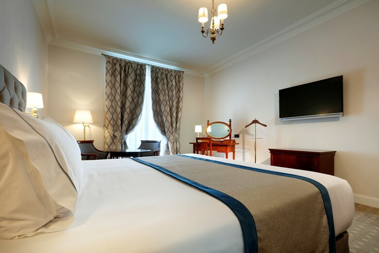 Eurostars Hotel Real