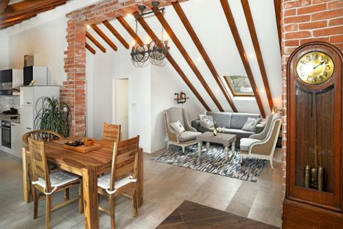 Apartment Holiday In Podstrana