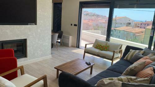 Quiet Family Villa Anne, Podstrana