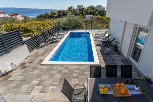 Brand New And Unique Villa Tomi